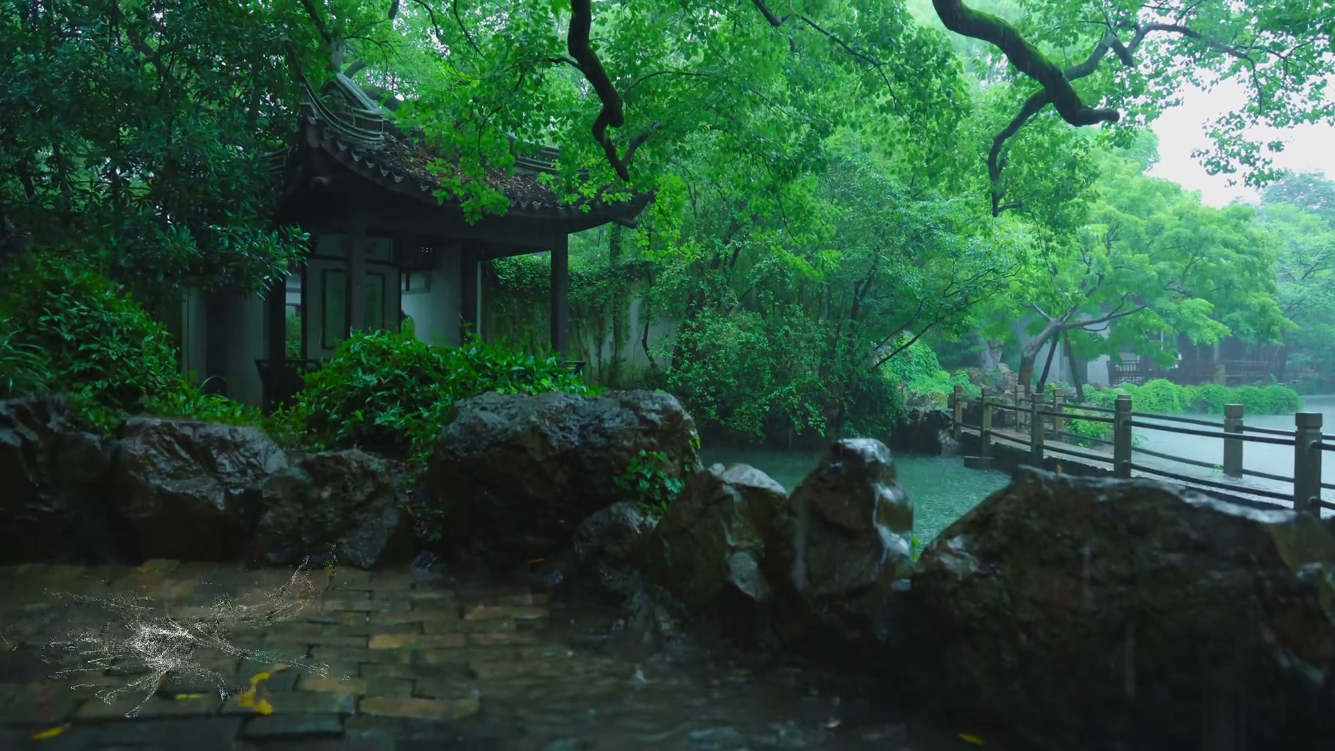 Suzhou Travel: Classical Gardens & Romantic Water Towns | Discover China